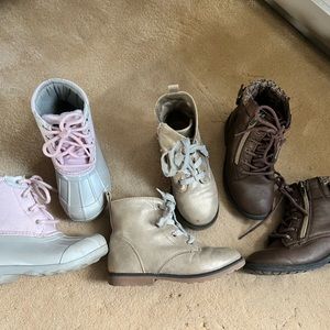 Bundle of girls boots